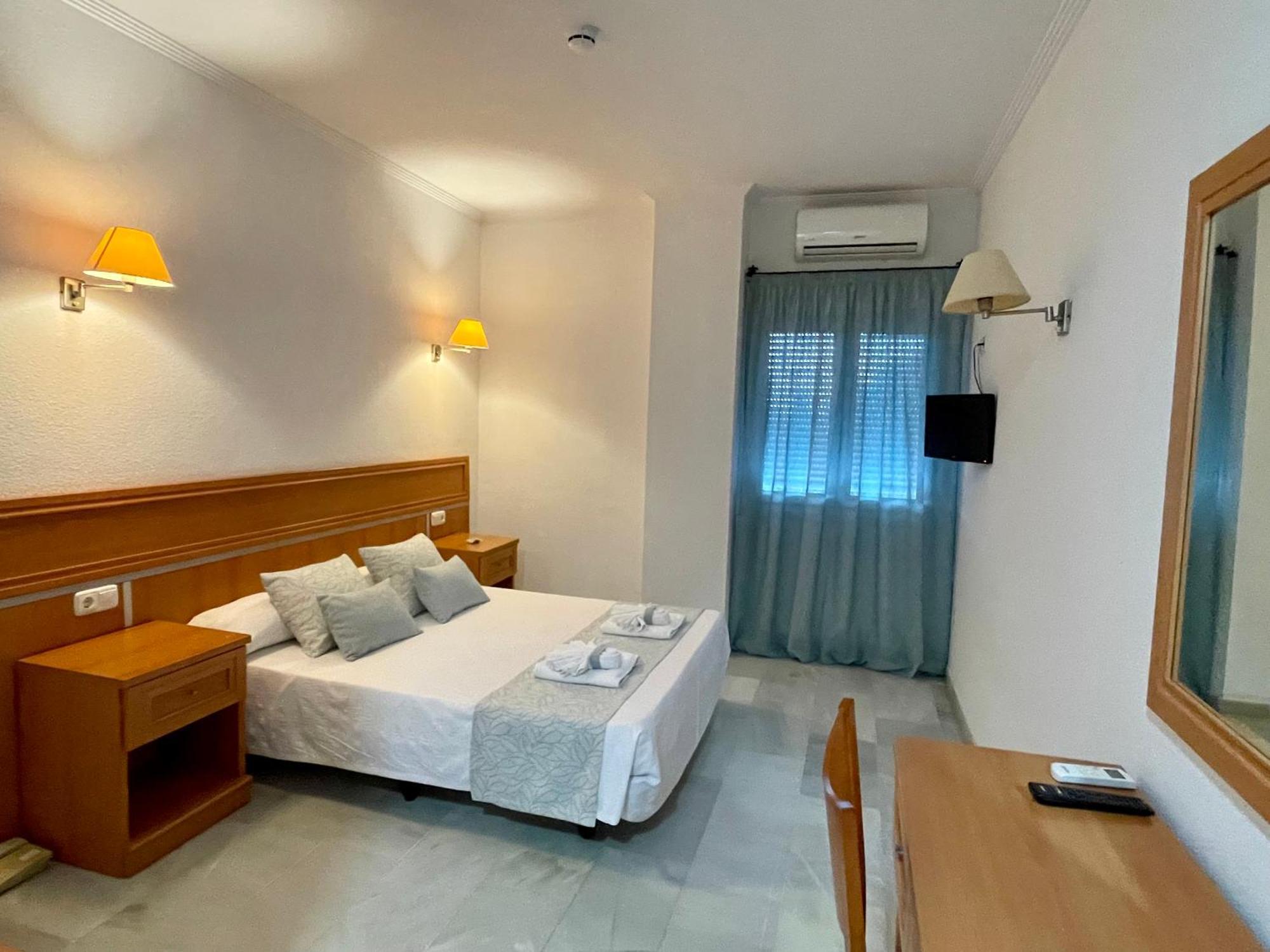 Hotel Puerto De Palos Palos de la Frontera Eksteriør bilde